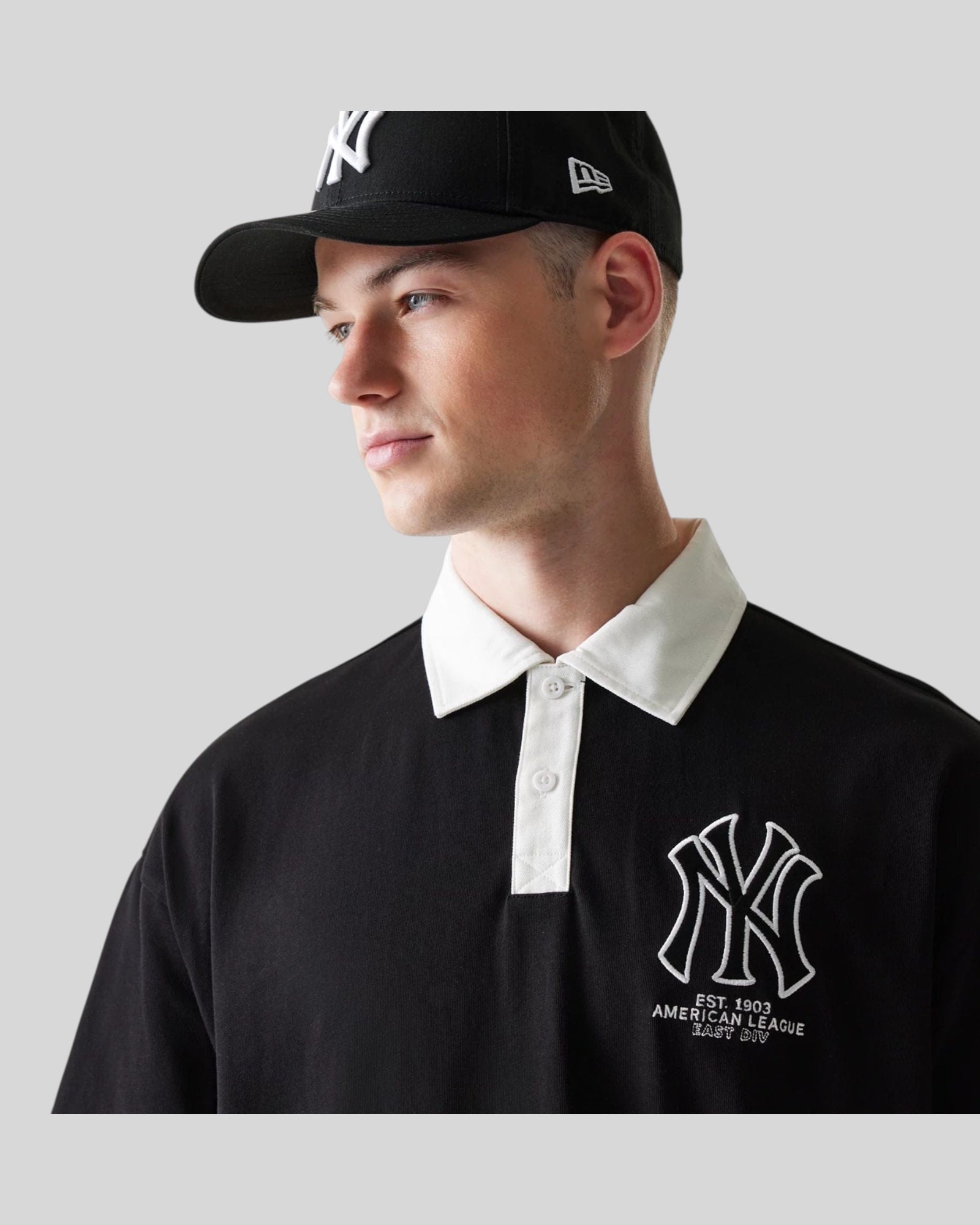 Polo MLB New York Yankees Oversized Nera e Bianca 60771566 New Era