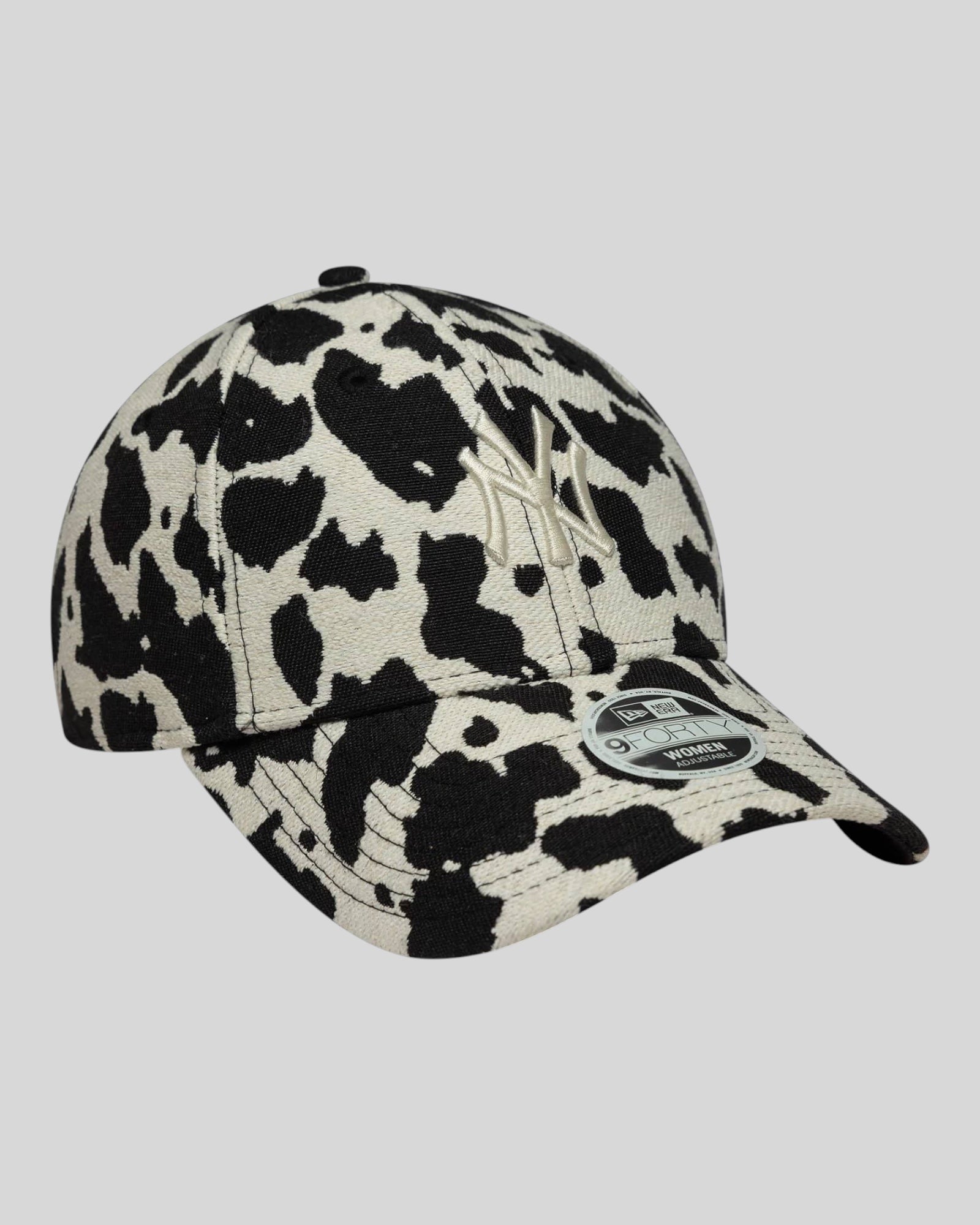 Cappello Con Visiera 9Forty New York Yankees MLB Cow Midi Nero Donna 60771872 New Era