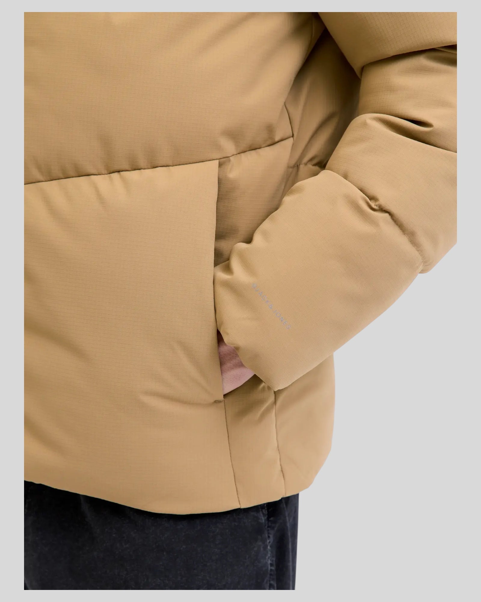 Giubbotto Con Cappuccio Global Puffer Jacket Elmwood 12283517 Jack & Jones