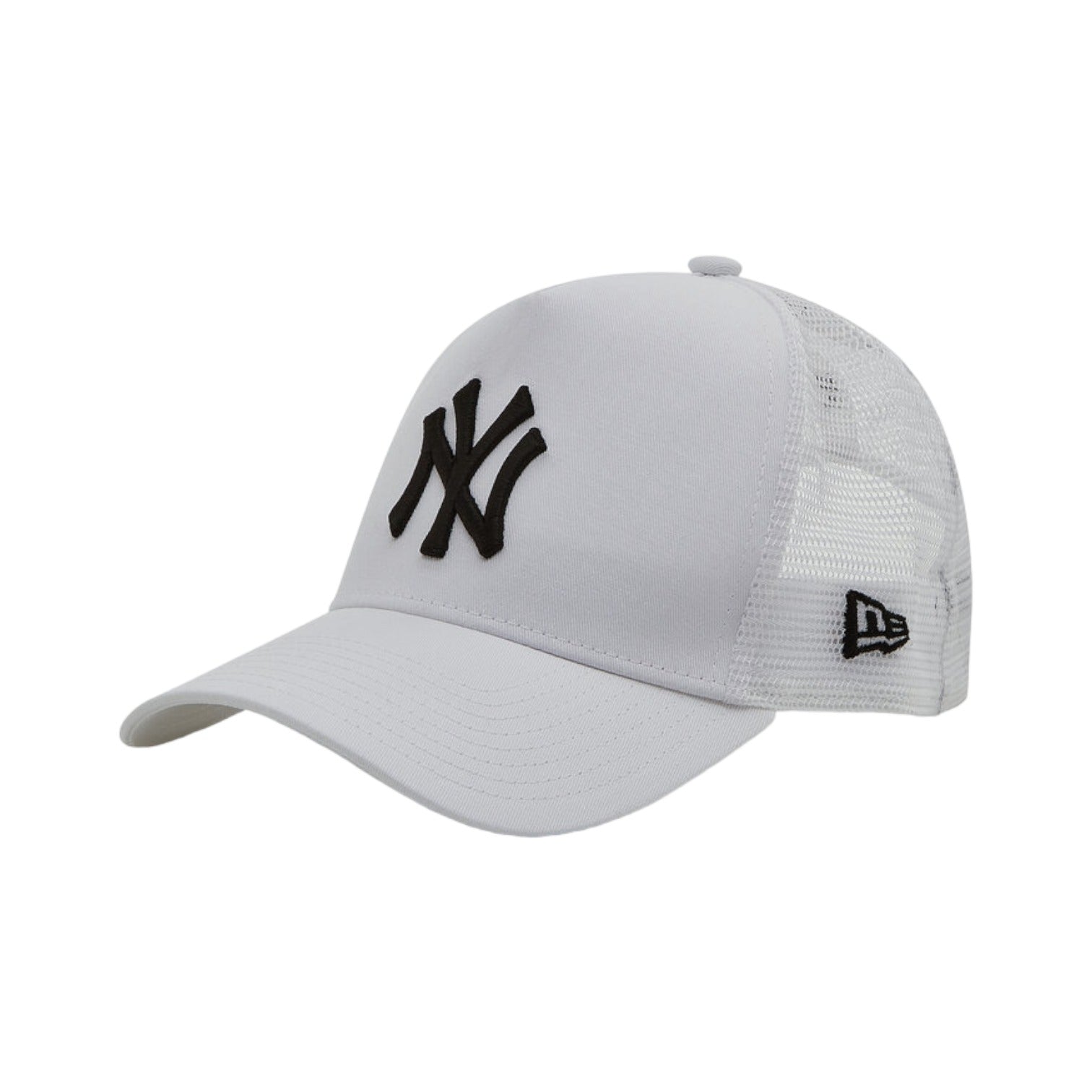 Clean Trucker Hat White/White New York Yankees 12285467 New Era