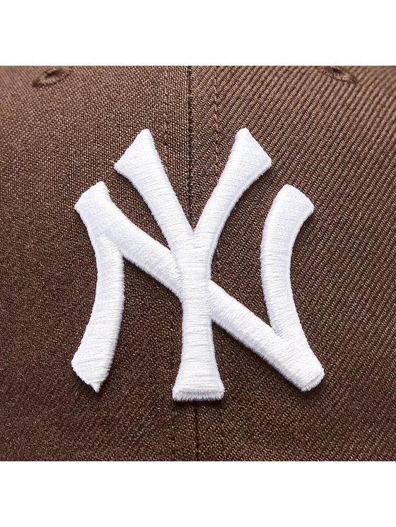 Cappello con Visiera ’47 Brand New York Yankees MVP Marrone – B-MVPSP17WBP-BW-BROWN