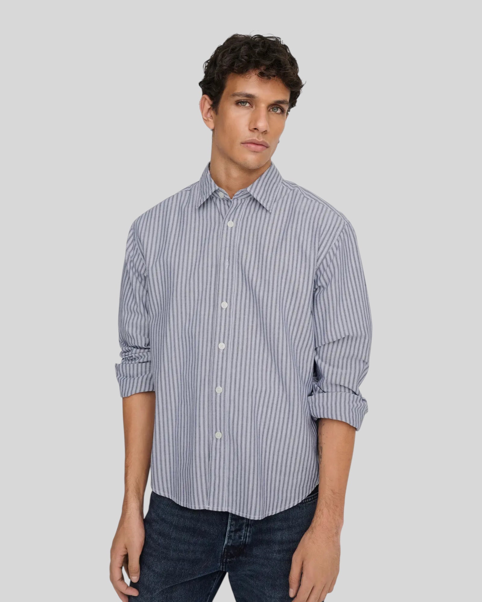 Camicia Maniche Lunghe Onsgiorgio Relaxed 005 Peacoat Bianco 22036696 Only & Sons