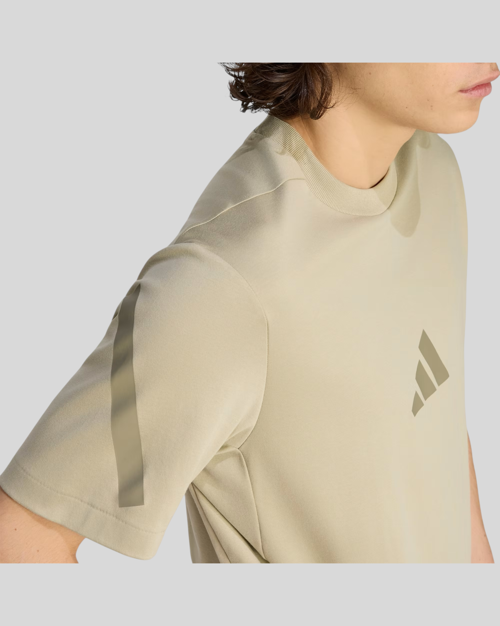 T-Shirt M ZNE Tee Wonder Cargo KE4698 Adidas