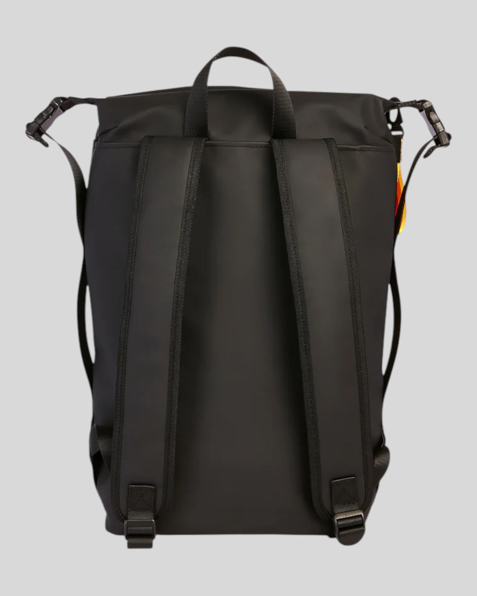 Zaino Backpack Mag Gommato Nero AM237ABPY600 03 Sundek