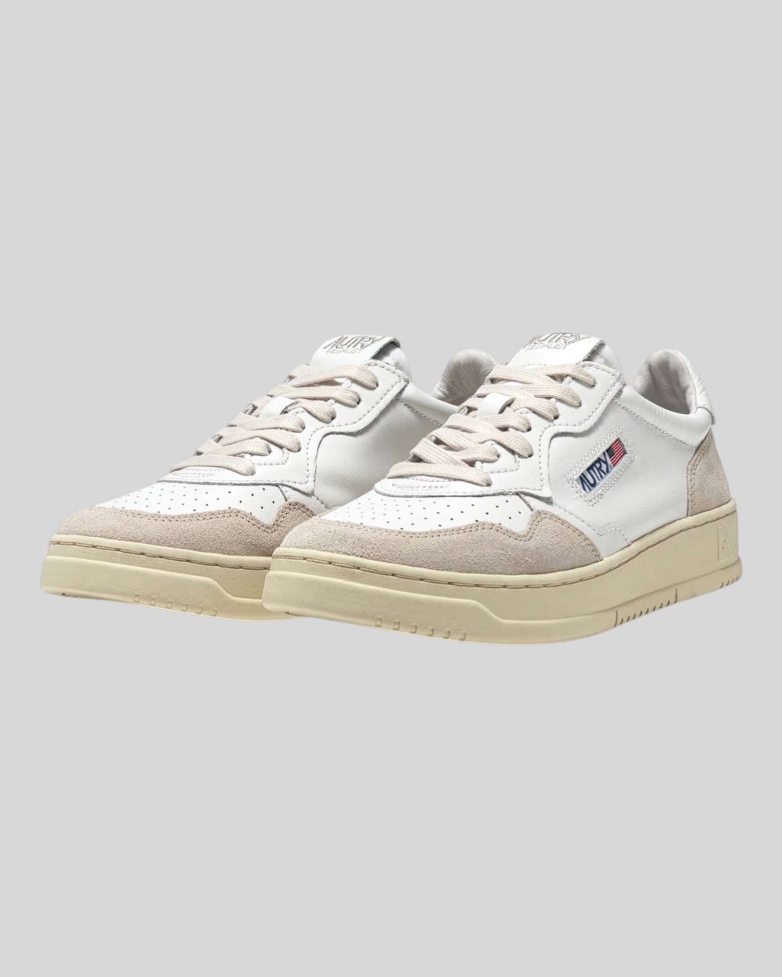 Sneakers Medalist Low Bianca e Suede Beige AULM LS33 Autry