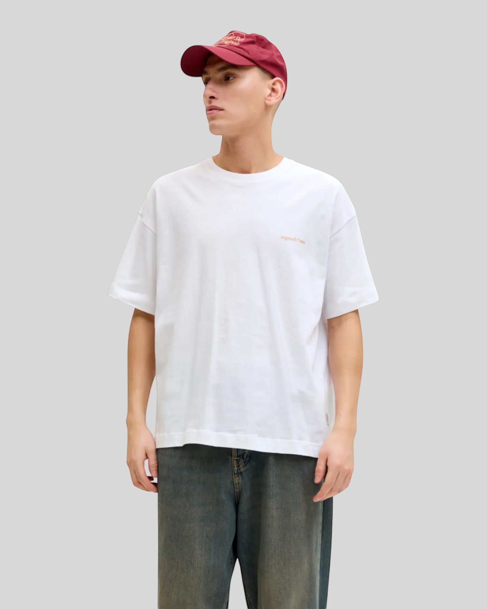 Brillantina Store white 100% cotton oversized t-shirt with small front graphic and back print.