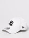 Cappello con Visiera New York Yankees MLB League Essential 9FORTY Bianco 10745455